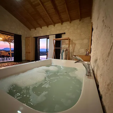 Luvia Country house Kas